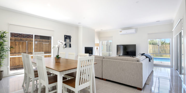 LowRes-20775_26 Majestic Way St Leonards5